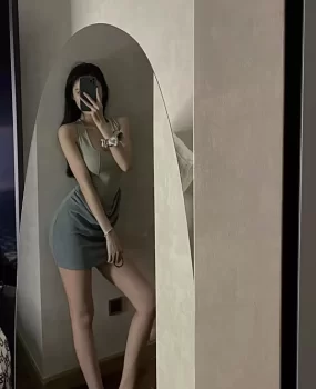 山东丰乳水多粉嫩小姐姐