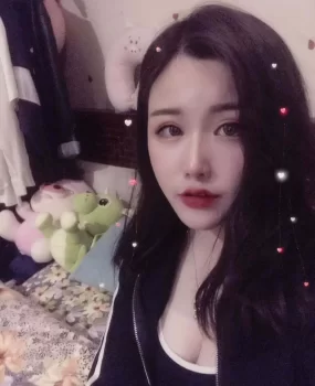 兼职模特学生妹性感御姐